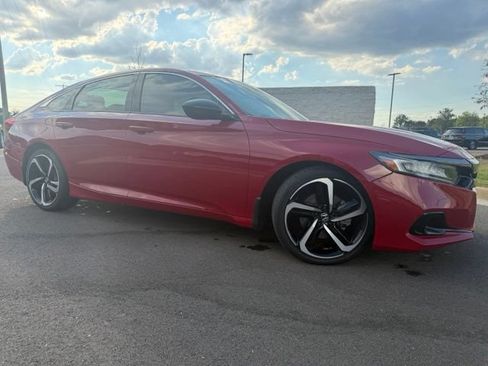 Used 2022 Honda Accord Sport image 7