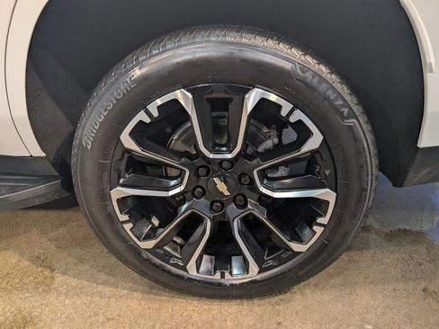 Used 2022 Chevrolet Tahoe RST w/ Luxury Package image 9