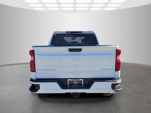 Used 2023 Chevrolet Silverado 1500 Custom RWD image 5