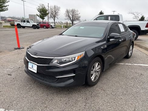 Used 2018 Kia Optima LX FWD image 13