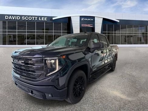 Used 2024 GMC Sierra 1500 Elevation w/ LPO, Elevation Black Package RWD image 3