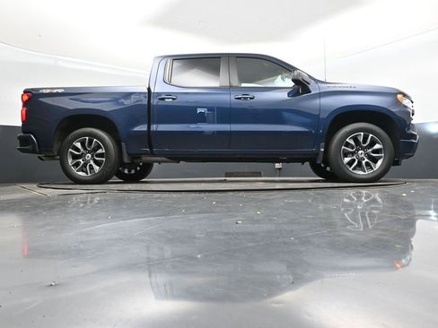 Used 2022 Chevrolet Silverado 1500 RST w/ Convenience Package II image 44