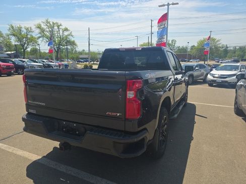 Used 2023 Chevrolet Silverado 1500 RST w/ Protection Package AWD/4WD image 7