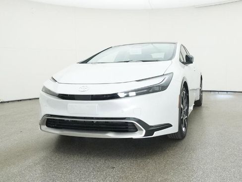 New 2026 Toyota Prius Plug-In Hybrid image 4