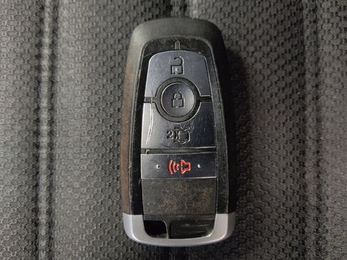 Used 2017 Ford Fusion S image 32