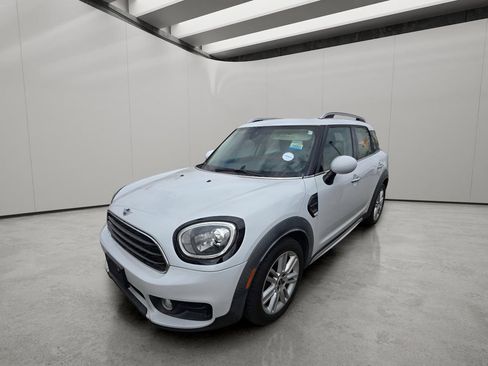 Used 2019 MINI Cooper Countryman w/ Storage Package FWD image 2