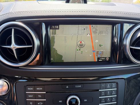 Certified 2018 Mercedes-Benz SL 550 image 28