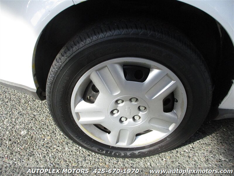 Used 2008 Chevrolet Uplander w/ Climate Package FWD image 25