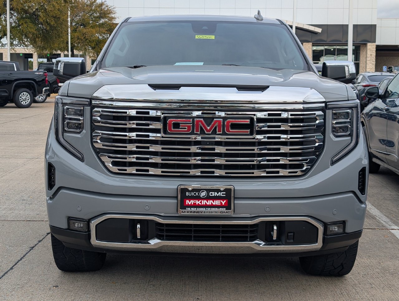 Used 2025 GMC Sierra 1500 Denali w/ Technology Package RWD image 6