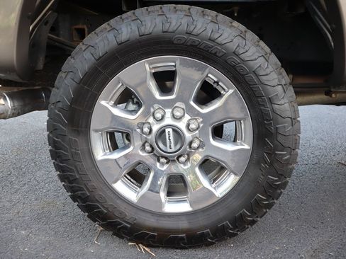 Used 2018 Ford F250 Lariat w/ Chrome Package AWD/4WD image 42