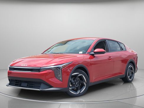 Used 2025 Kia K4 EX FWD image 2