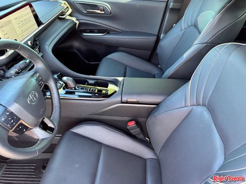 Certified 2026 Toyota Crown Platinum AWD/4WD image 20