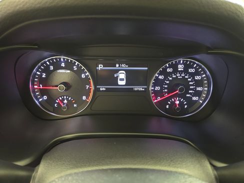 Used 2022 Kia Forte GT-Line w/ GT-Line Premium Package image 17