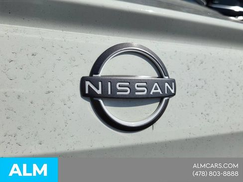 Used 2025 Nissan Altima 2.5 SV FWD image 11