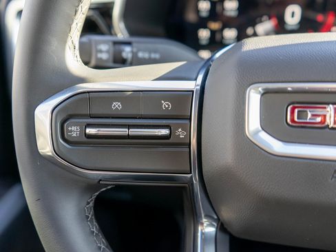 New 2026 GMC Canyon Elevation w/ Convenience Package image 20