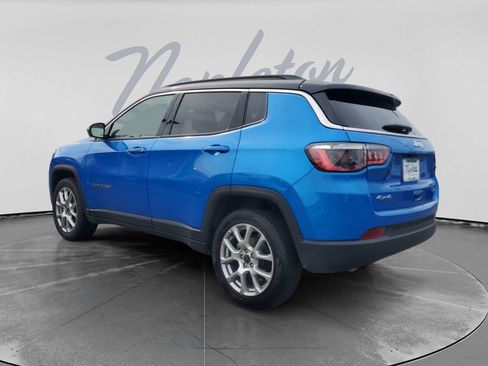 Used 2025 Jeep Compass Limited AWD/4WD image 6