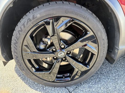 Used 2020 Nissan Rogue Sport SL w/ Premium Package image 19