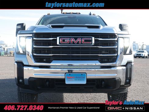 Used 2024 GMC Sierra 2500 SLE w/ SLE Convenience Package image 38