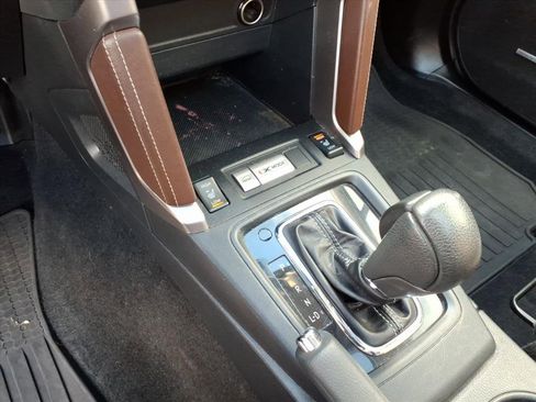 Used 2018 Subaru Forester 2.5i Touring image 25