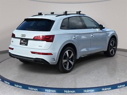 Certified 2023 Audi Q5 2.0T Premium Plus w/ Premium Plus Package image 3