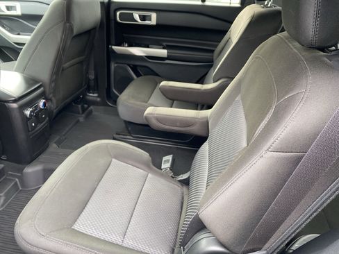 Used 2023 Ford Explorer XLT w/ Class IV Trailer Tow Package image 24