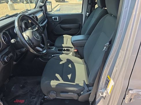 Used 2021 Jeep Wrangler Unlimited Sport AWD/4WD image 7