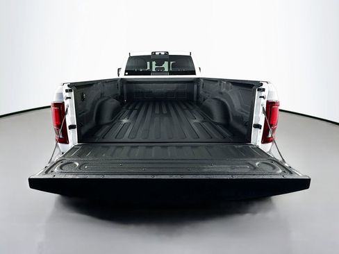 Used 2025 RAM 2500 Limited AWD/4WD image 29