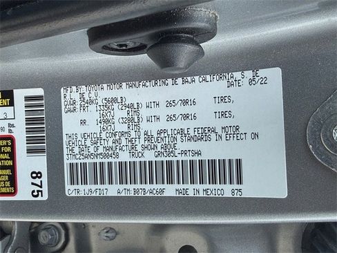 Used 2022 Toyota Tacoma TRD Off-Road image 34