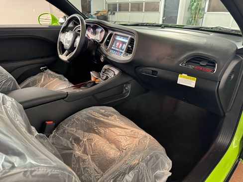 Used 2023 Dodge Challenger SRT Hellcat image 33