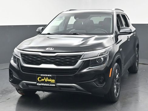 Used 2021 Kia Seltos EX AWD/4WD image 15