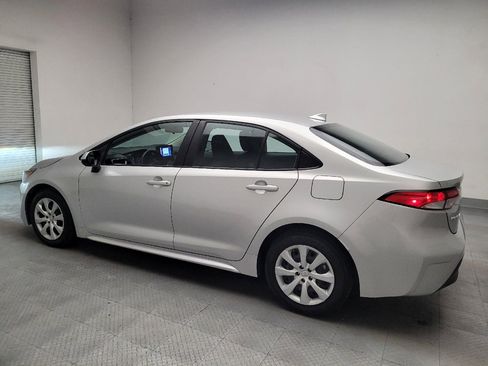 Used 2024 Toyota Corolla LE FWD image 3