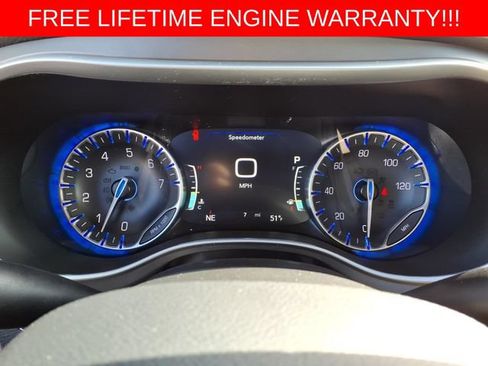 New 2027 Chrysler Pacifica Select w/ Family Tech Group FWD image 17