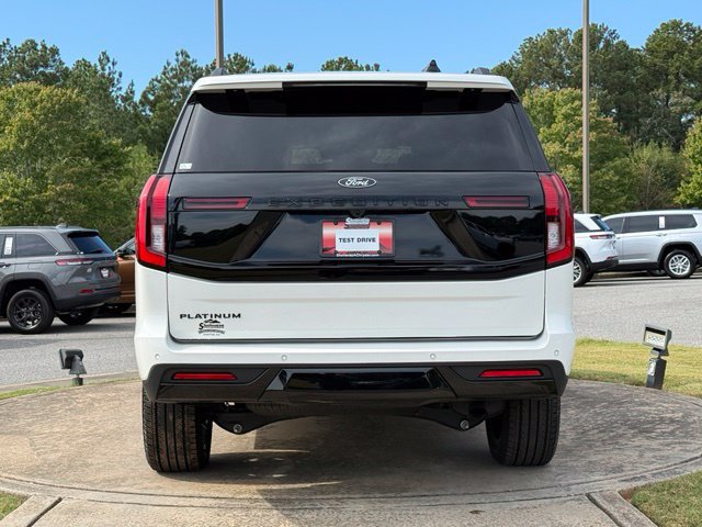 Used 2025 Ford Expedition Platinum w/ Stealth Performance Package AWD/4WD image 6