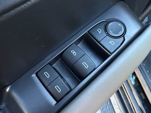 Used 2024 Chevrolet Colorado ZR2 w/ LPO, Flex Utility Package image 24