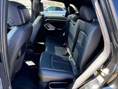 Used 2019 Audi Q3 2.0T Premium image 15