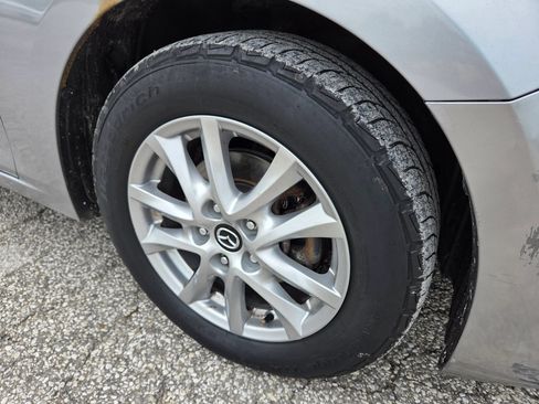 Used 2014 MAZDA MAZDA3 i Grand Touring FWD image 9