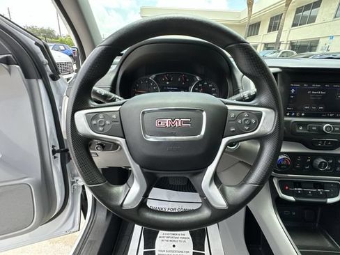 Certified 2023 GMC Terrain SLE w/ Driver Convenience Package FWD image 20