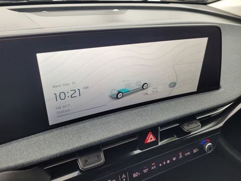 Used 2024 Kia EV6 Light image 12