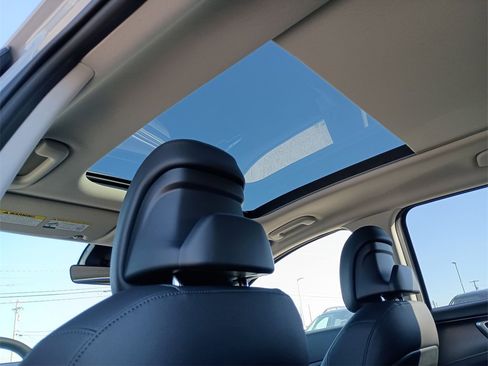 New 2026 Kia Sportage EX w/ EX Panoramic Sunroof Package image 28