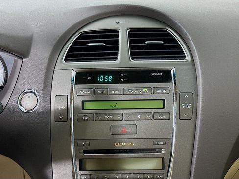 Used 2010 Lexus ES 350 image 15