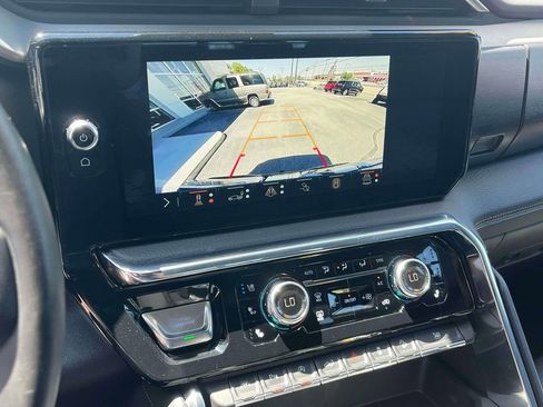 Used 2024 GMC Sierra 1500 Denali w/ Technology Package AWD/4WD image 33