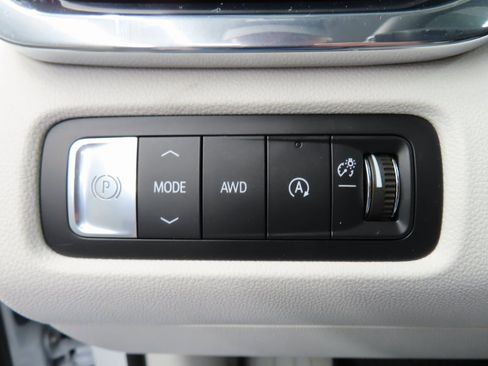 Used 2025 GMC Acadia Denali image 56