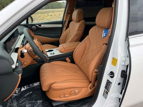 New 2026 Genesis GV80 3.5T Prestige image 18