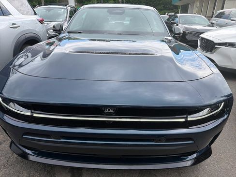 Used 2026 Dodge Charger Scat Pack AWD/4WD image 2