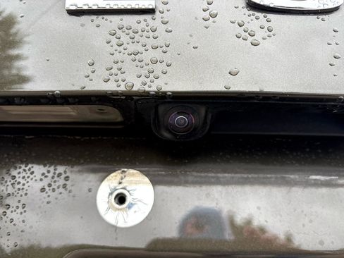 Used 2020 Kia Telluride SX w/ Towing Package image 19