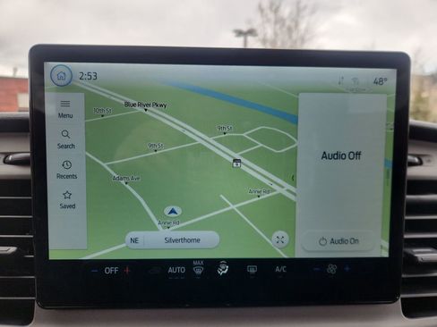 Used 2022 Ford Transit 350 XLT image 21