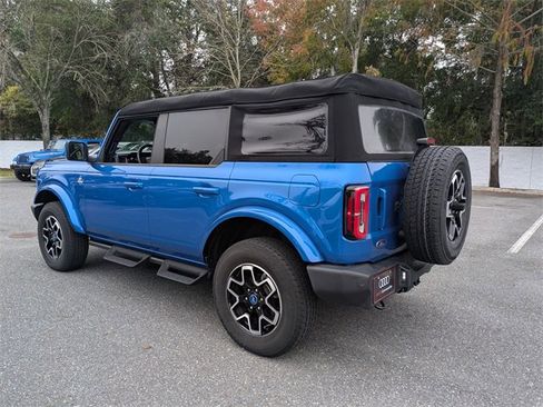 Used 2023 Ford Bronco Outer Banks image 10