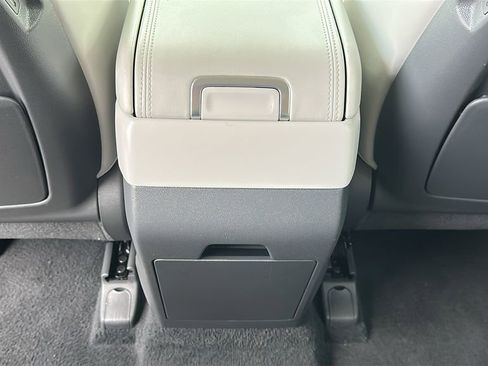 Used 2026 Hyundai Santa Fe SEL image 30