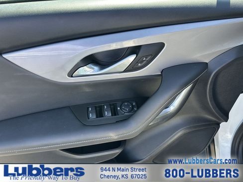 Used 2025 Chevrolet Blazer LT image 13
