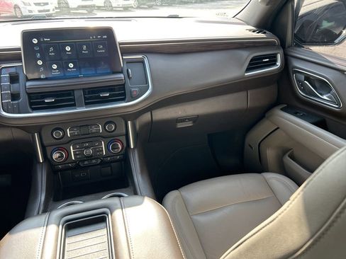 Used 2022 Chevrolet Tahoe Z71 AWD/4WD image 12